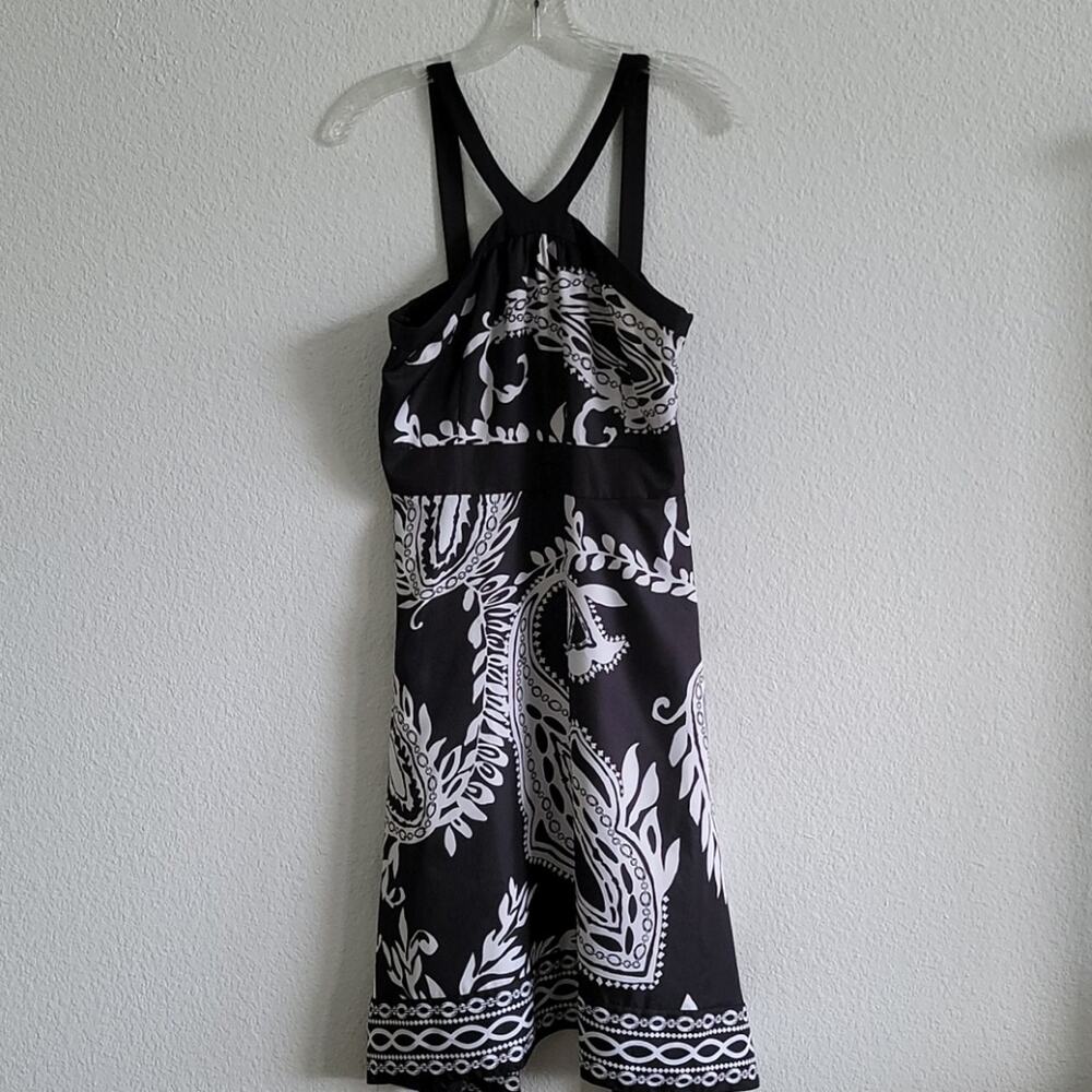 WHITE HOUSE BLACK MARKET Dress Fit & Flare Paisley Bandana Lined Size 6 Black